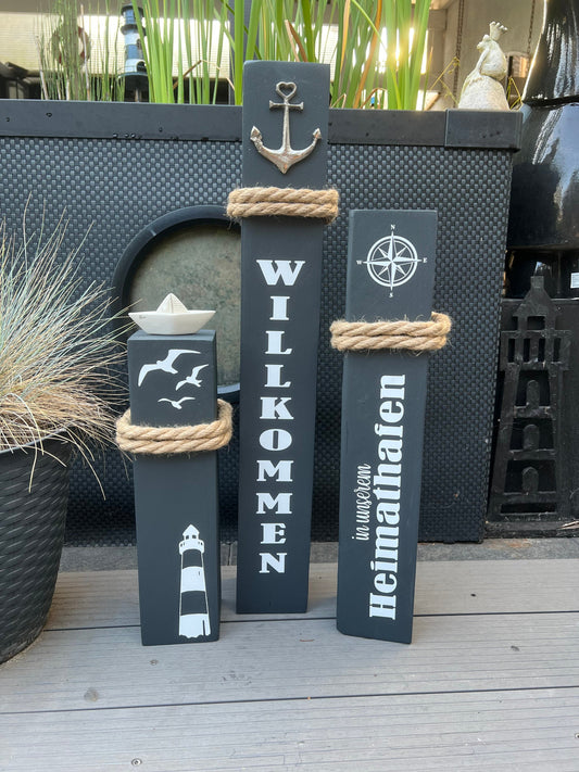 Set 3 dekorative Holzsäulen Maritim – Küstenhaus Deko mit Anker und Wunschtext | Geschenk Set für Haus & Garten, maritime Deko