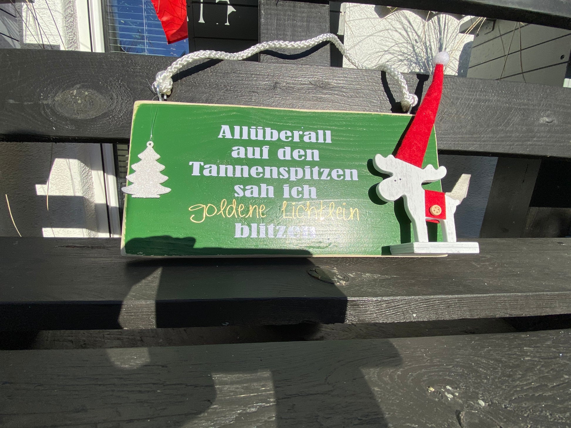 Weihnachtsdeko Holzschild – Wandschild ‚Frohe Weihnachten‘ | Rustikal und Handgemacht, Holz Geschenk & Wanddeko