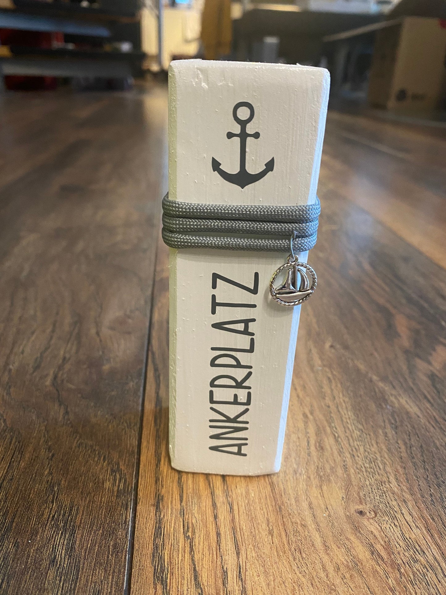 Mini Holzsäule maritim 15 cm – Personalisiert mit Name oder Koordinaten | Kleines Geschenk Hochzeit, Geburtstag, Weihnachten“