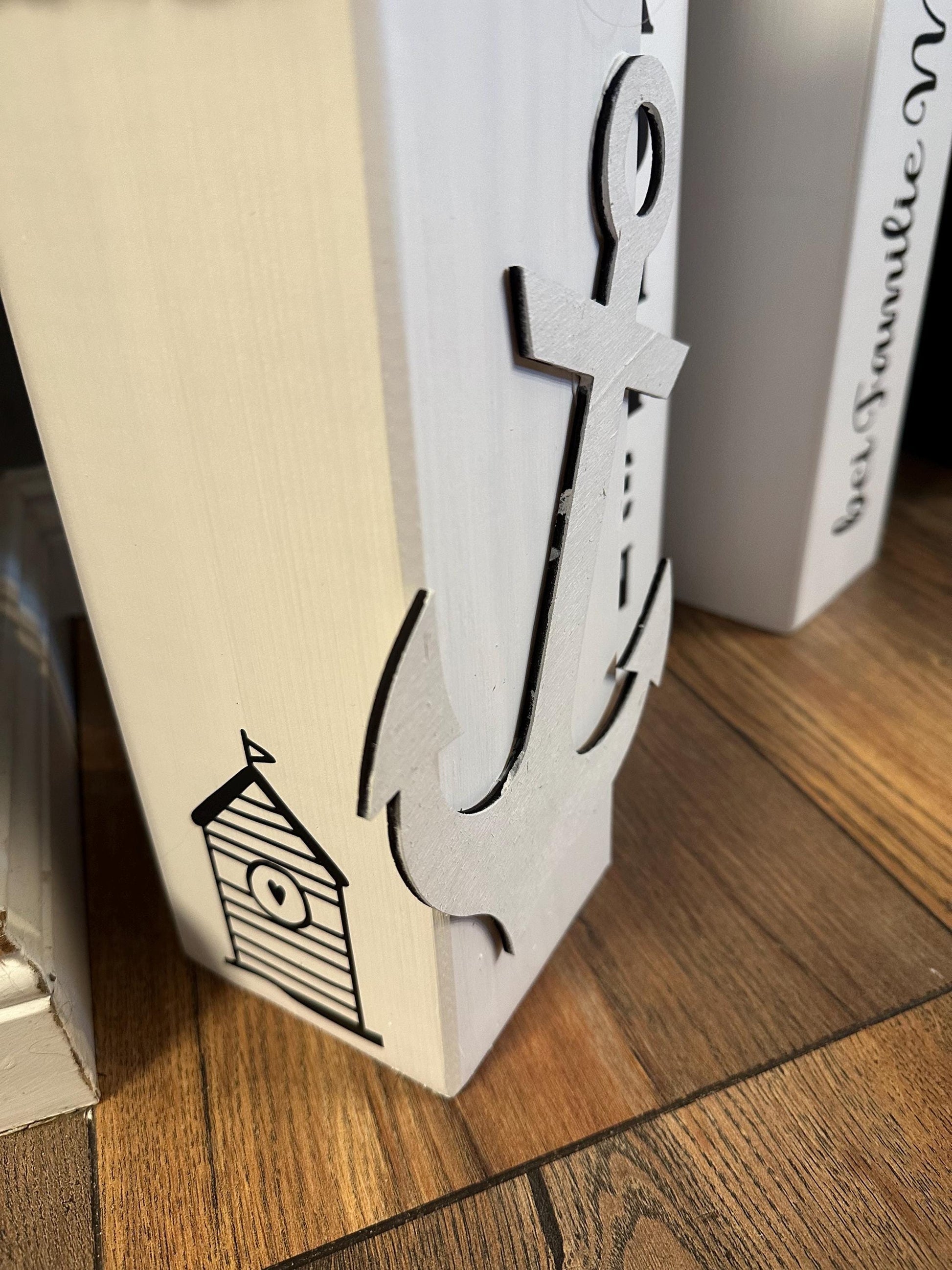 Personalisierte Holzsäulen mit Ihrem Namen oder Wunschtext, individuell Heimathafen Lieblingsinsel Koordinaten Hochzeit Anker