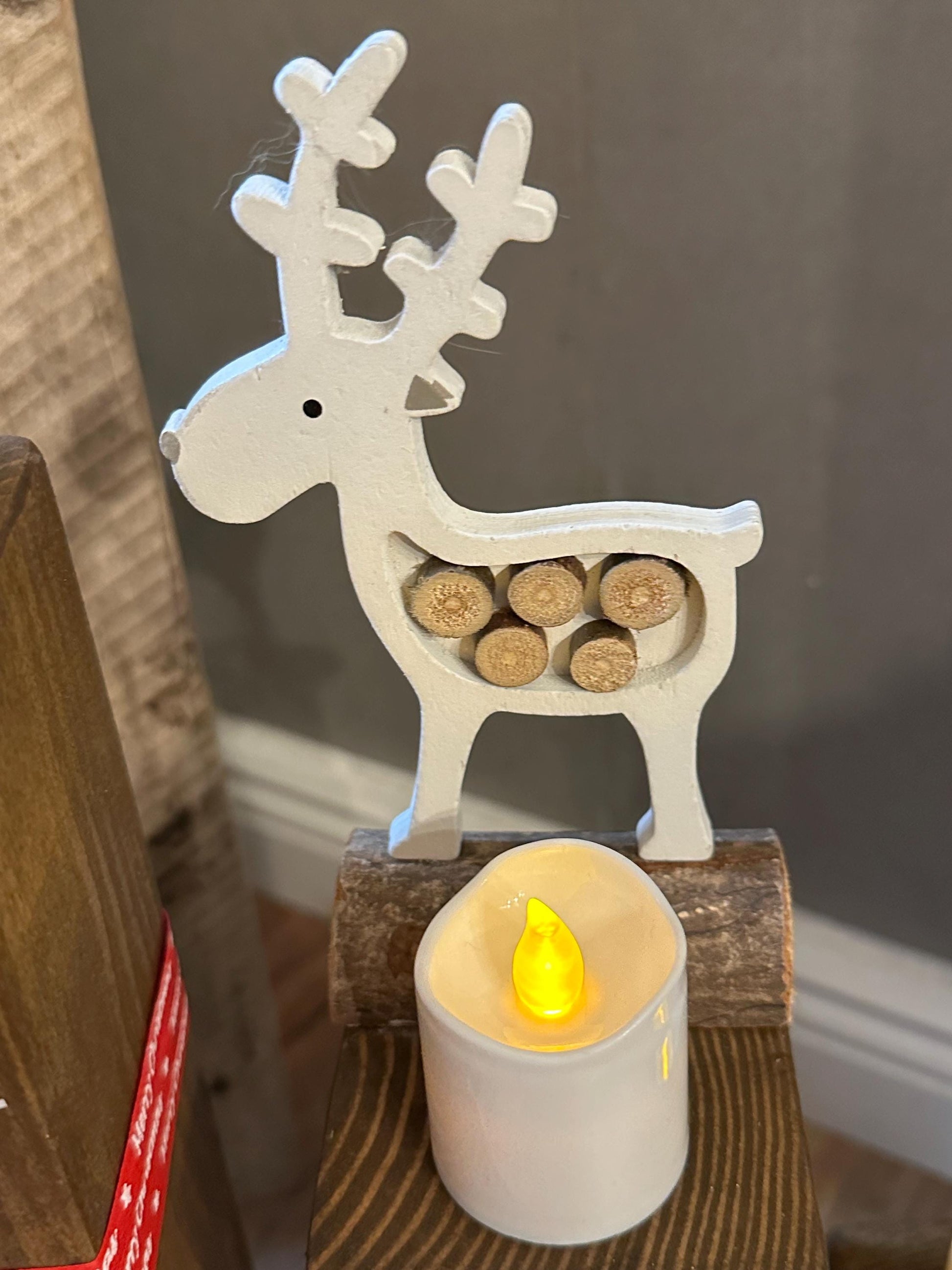 Adventskranz Säulen Set Braun – Vier Holzsäulen 7×7×45,35,25,15 cm | Rustikale Weihnachtsdeko für Fensterbank & Tisch