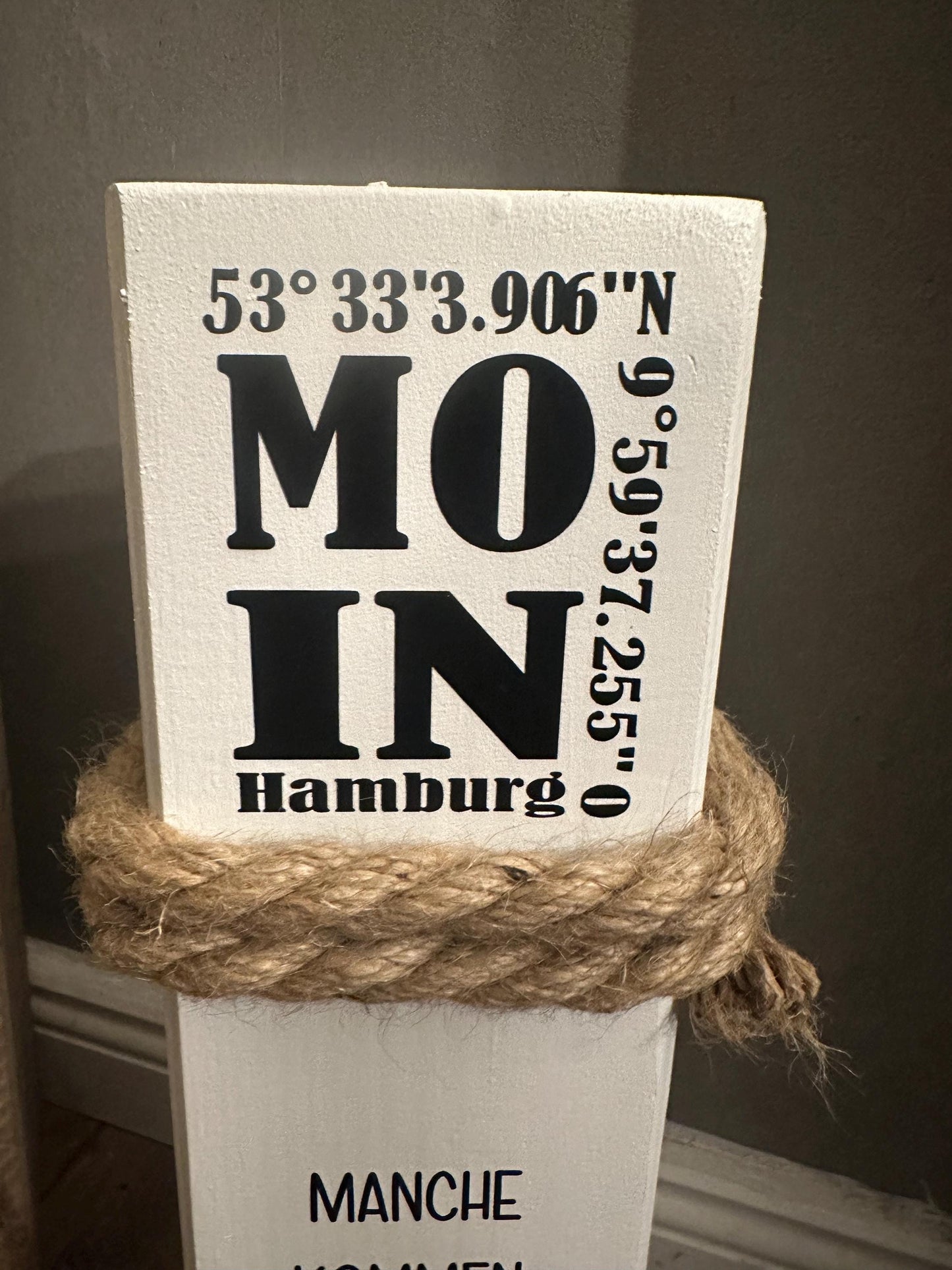 Personalisierter Homeport Poller 40-60 cm – Holzpoller mit Stadt & Koordinaten | Geschenk Einzug, Hochzeit, maritime Hausdeko