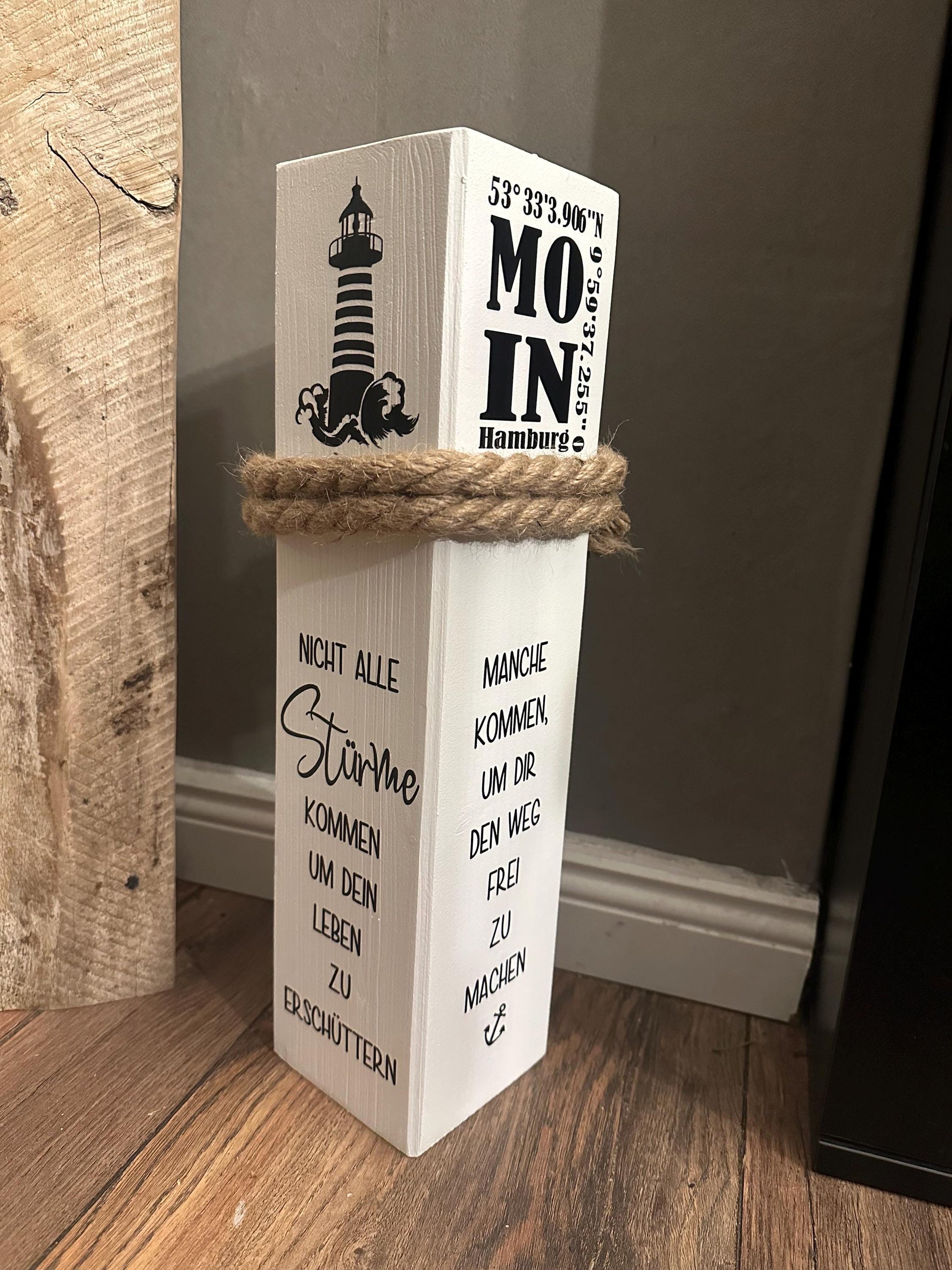 Personalisierter Homeport Poller 40-60 cm – Holzpoller mit Stadt & Koordinaten | Geschenk Einzug, Hochzeit, maritime Hausdeko