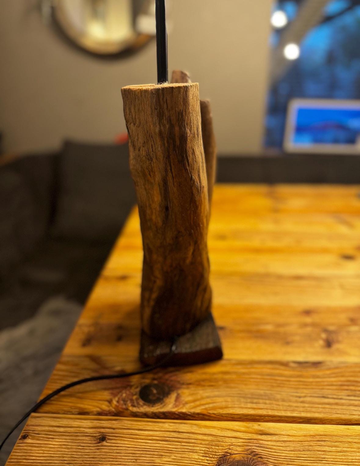 Unikat Treibholz Tischlampe – Rustikale Lampe aus Naturholz | Geschenkidee & Küstenstil Dekolicht