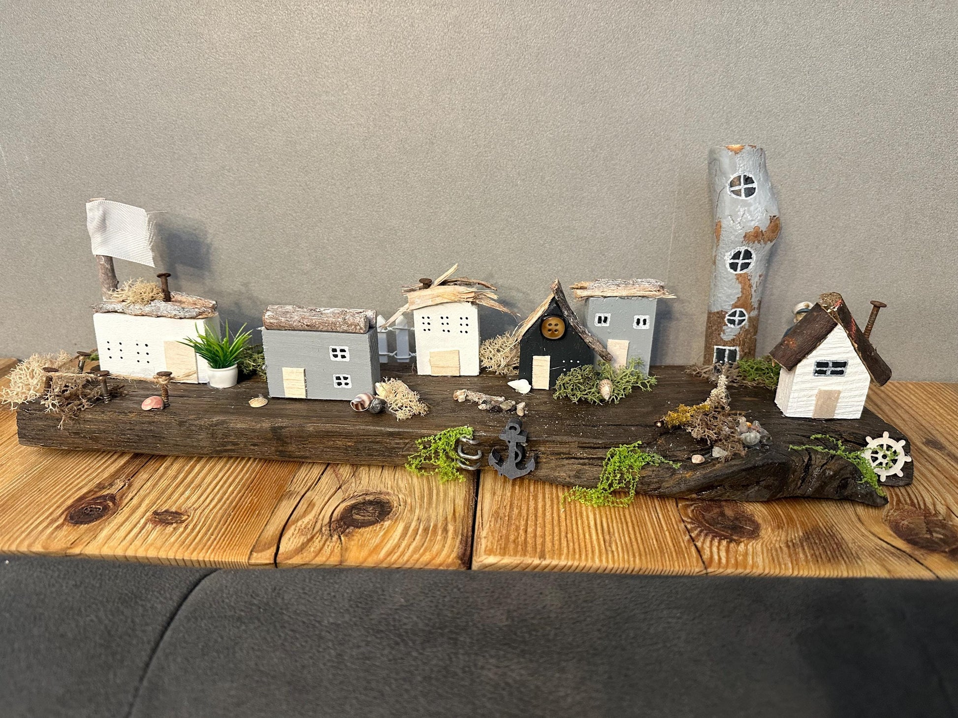 Nautical Theme Driftwood Village Mini Oceanic World Coastal Home Decor Objects Beach House Shelf Decor Sealife New Home Gift Idea