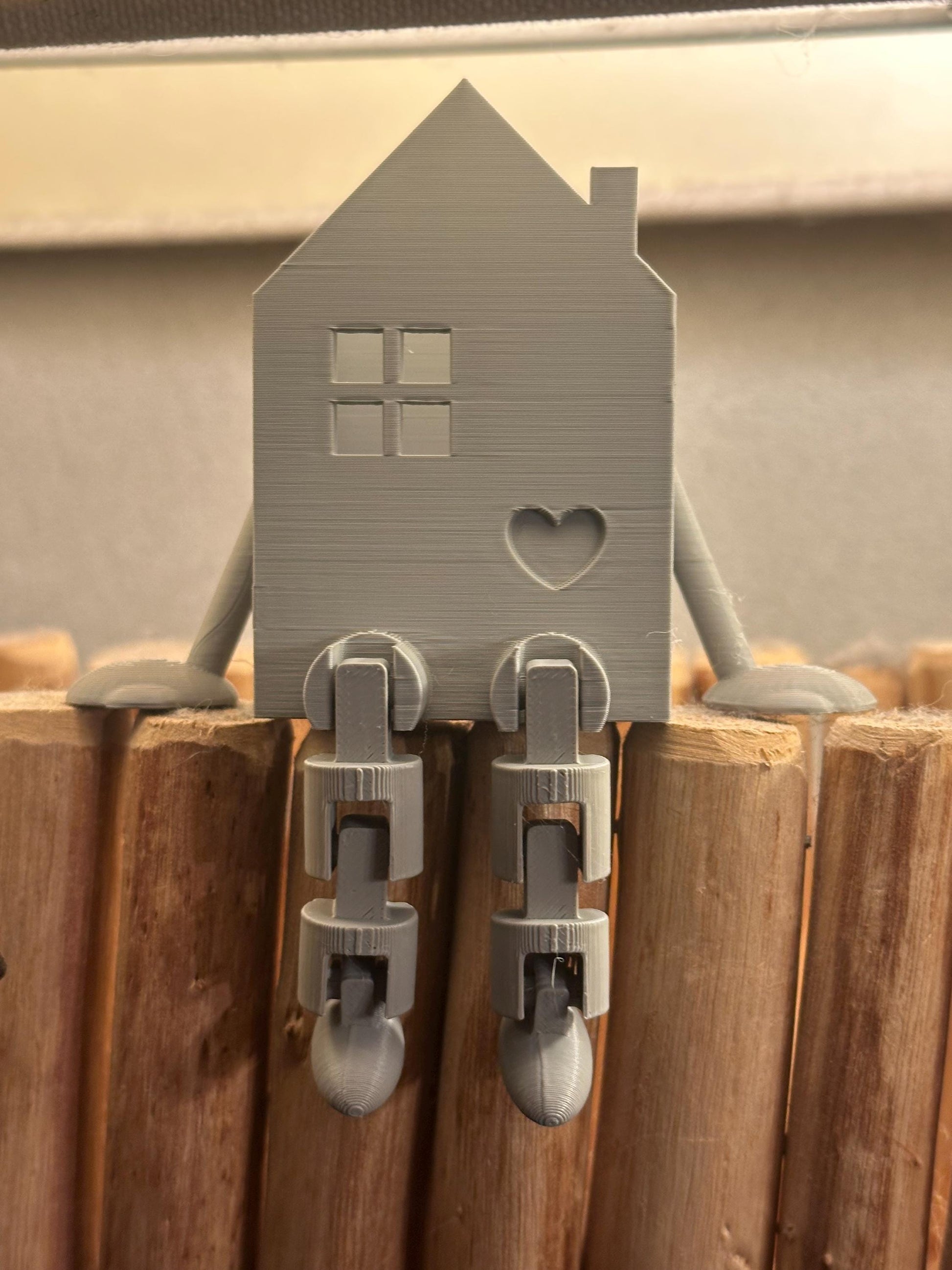 Kantenhocker Haus mit Herz – 3D-Druck Figur | Kleine Fensterbank Deko, Geschenk Einzug, Hochzeit & Liebe