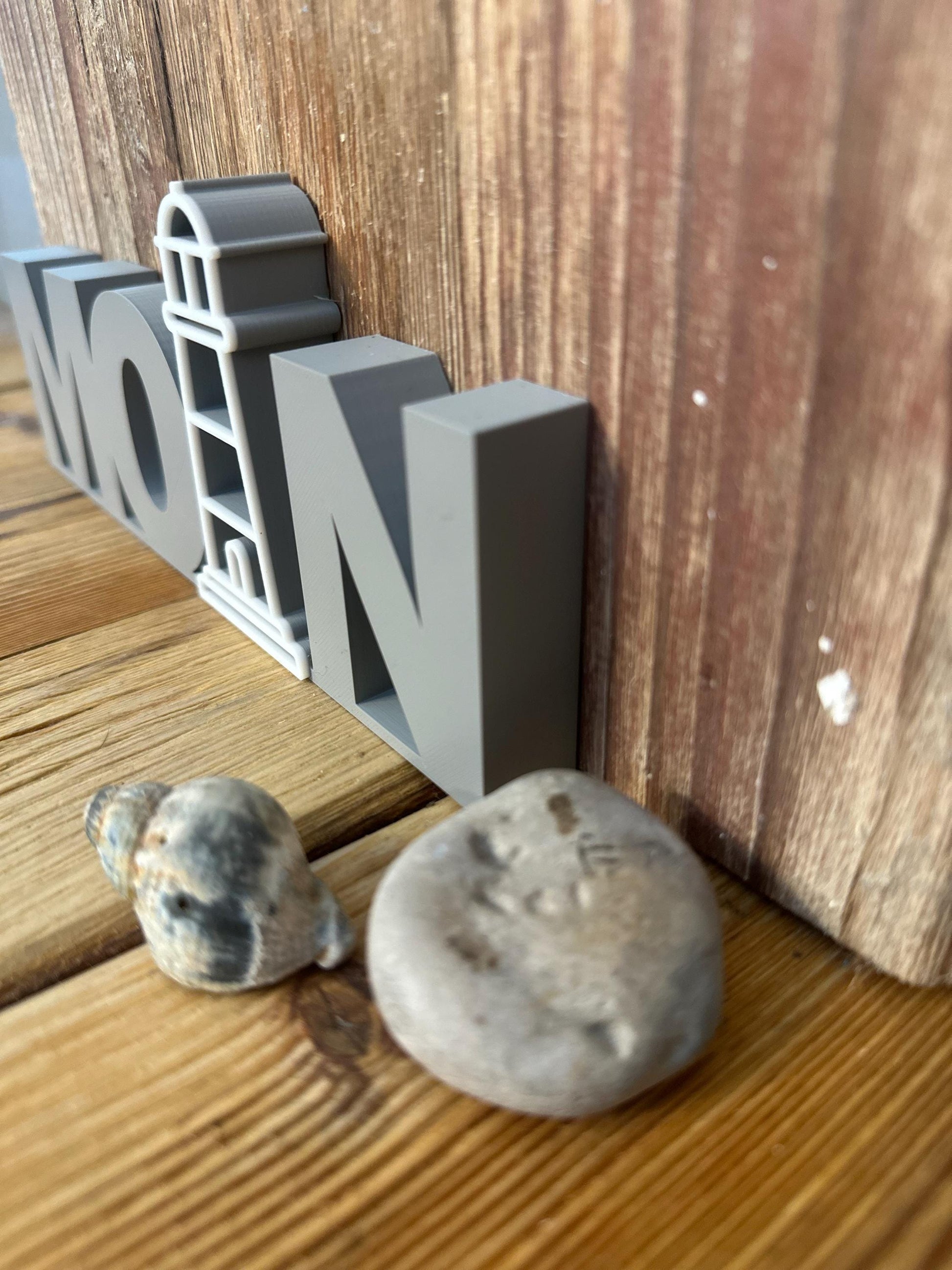 Moin 3D Druck Deko Schild – Küstendeko Holzschild mit Name oder Koordinaten | Geschenkidee für Zuhause, Garten & Weihnachten