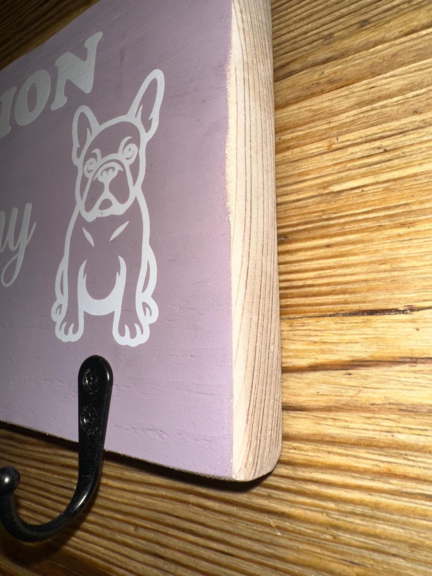 Holz-Leinenhalter für Hunde - personalisiert, Geschenk für Hundebesitzer