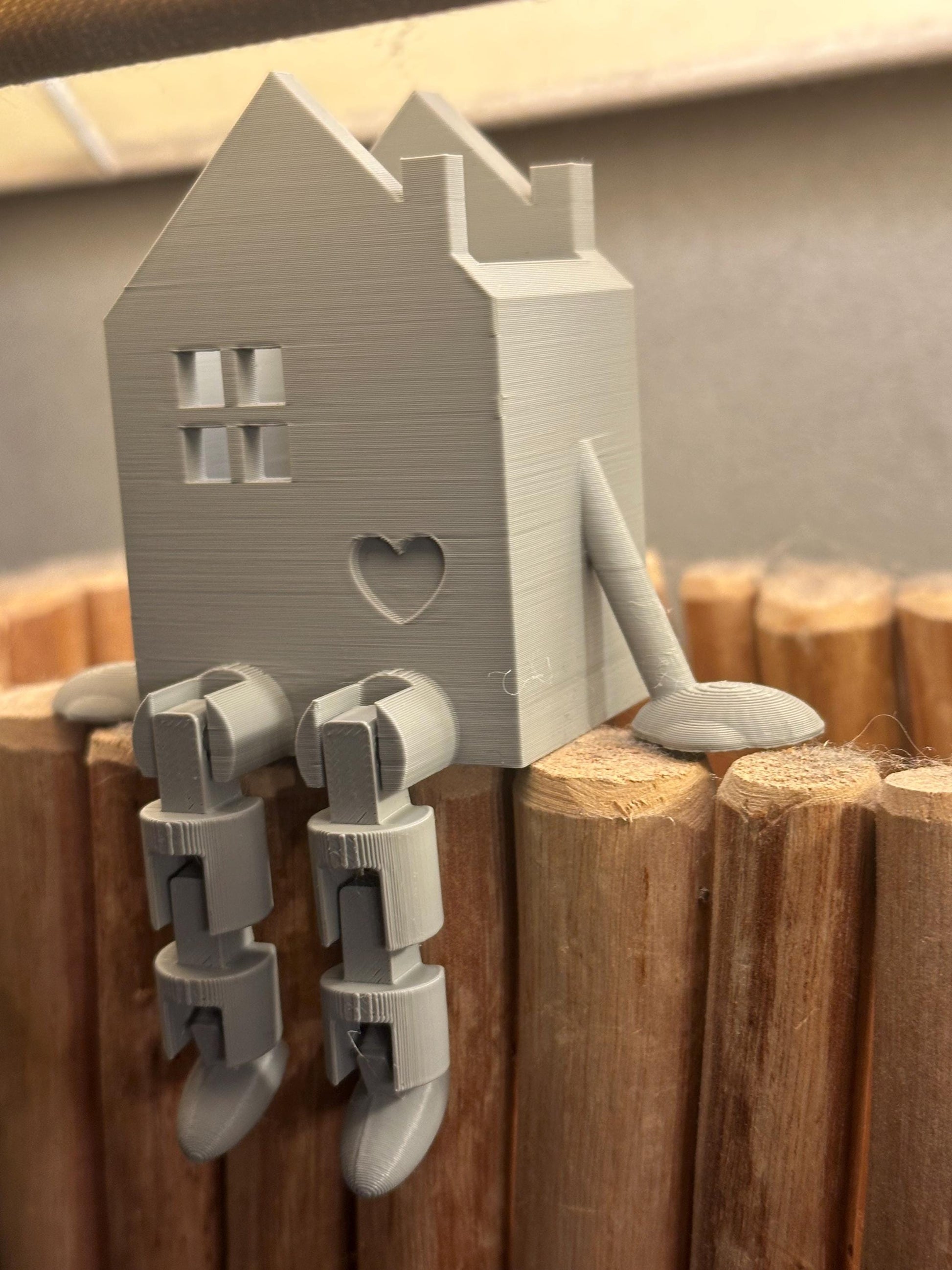 Kantenhocker Haus mit Herz – 3D-Druck Figur | Kleine Fensterbank Deko, Geschenk Einzug, Hochzeit & Liebe