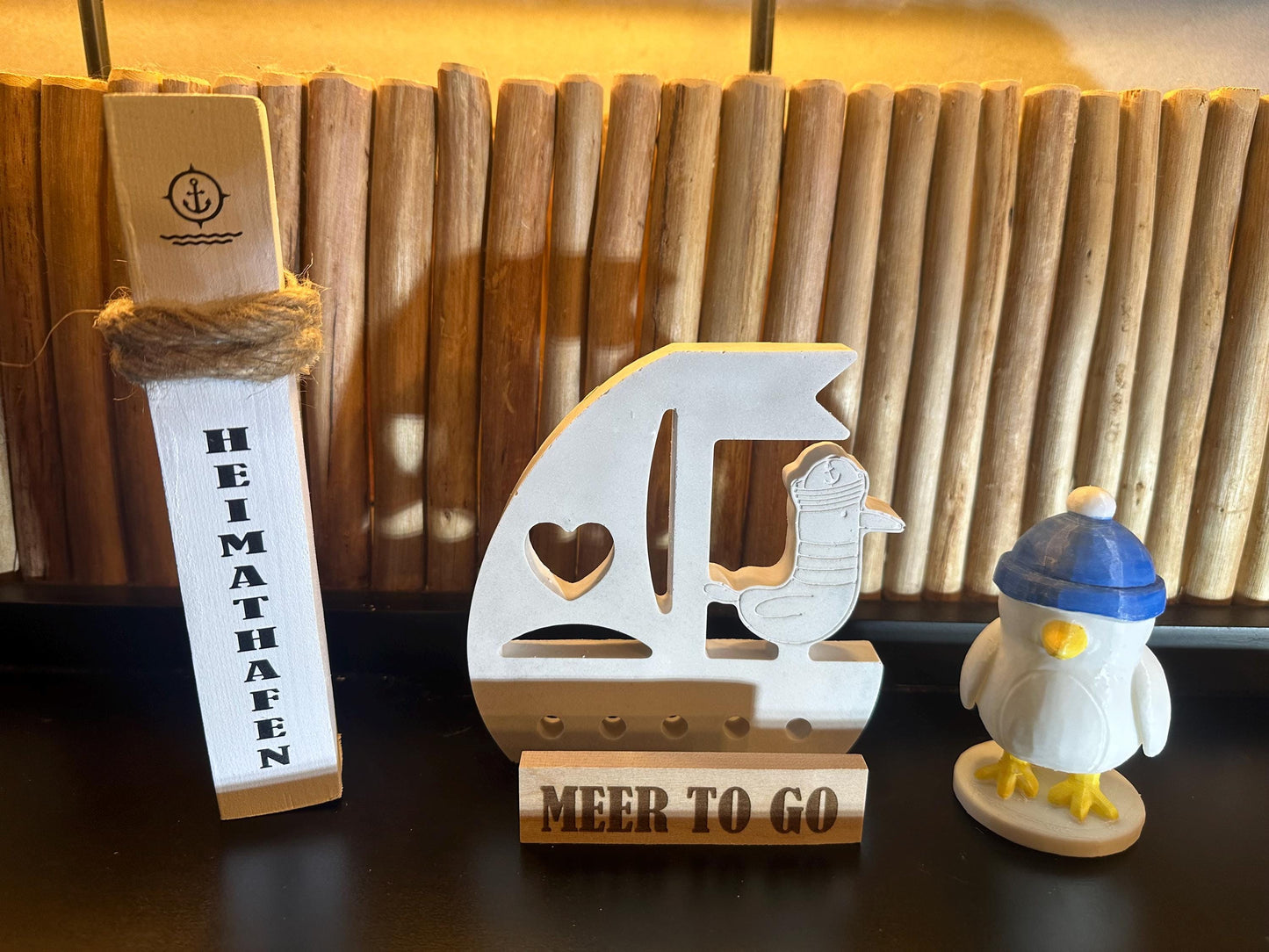 Meer to go Geschenkset „Heimathafen Boot“ | Maritimes Deko-Set (Mini-Poller + Boot + Möwe) | Geschenkidee Einzug, Hochzeit, Weihnachten