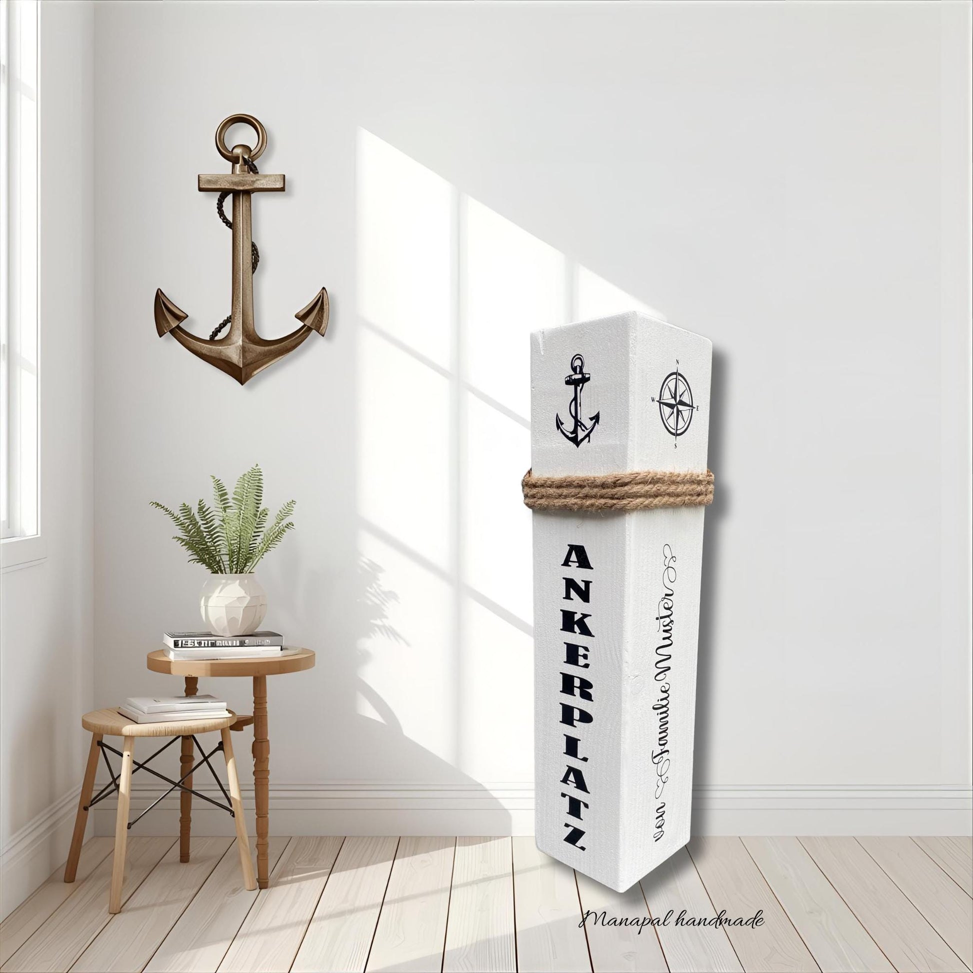 Personalisierte Holzsäule Ankerplatz – Maritime Gartendeko mit Namen, Text & Koordinaten | Geschenk Hochzeit, Einzug, Küsten Deko