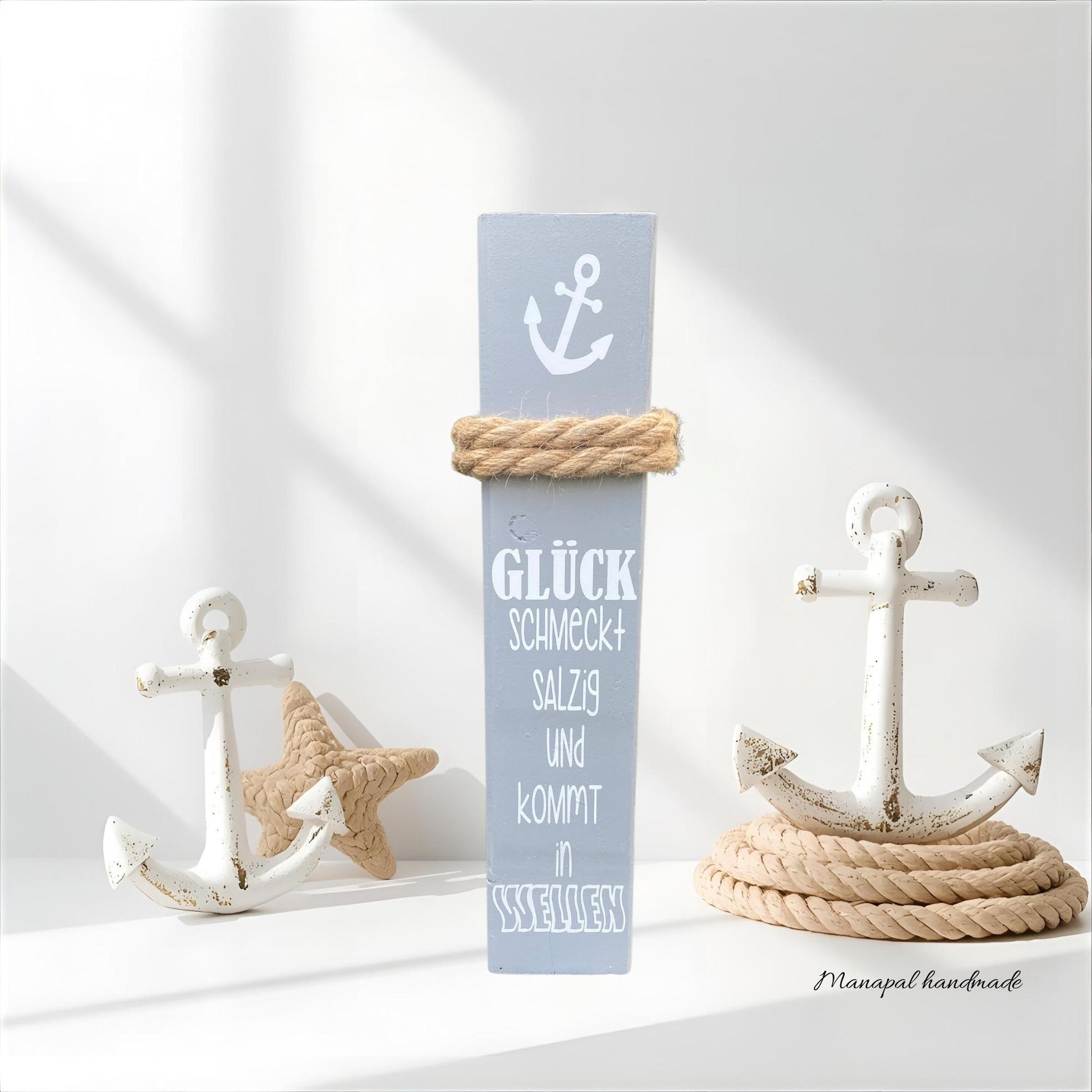 Glück Poller Gartendeko | maritime Holzsäule 45 cm | rustikale Deko Stele | Geschenk für Freunde & Zuhause
